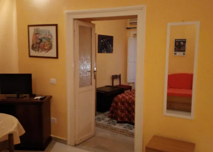 Foresteria Del Teatro Guest house 3*